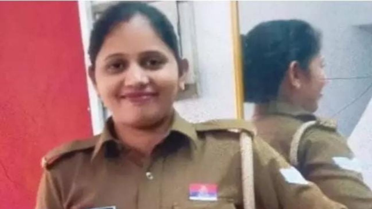 UP News: मुरादाबाद में महिला पुलिस कांस्टेबल की सिर कटी लाश मिलने से हड़कंप