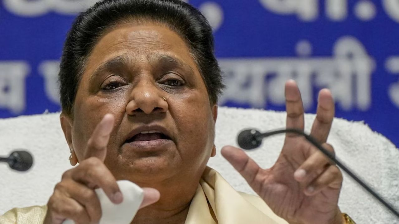 UP Bypoll: BSP ने 8 उम्मीदवारों की सूची की जारी, देखें किसे कहां से मिला टिकट