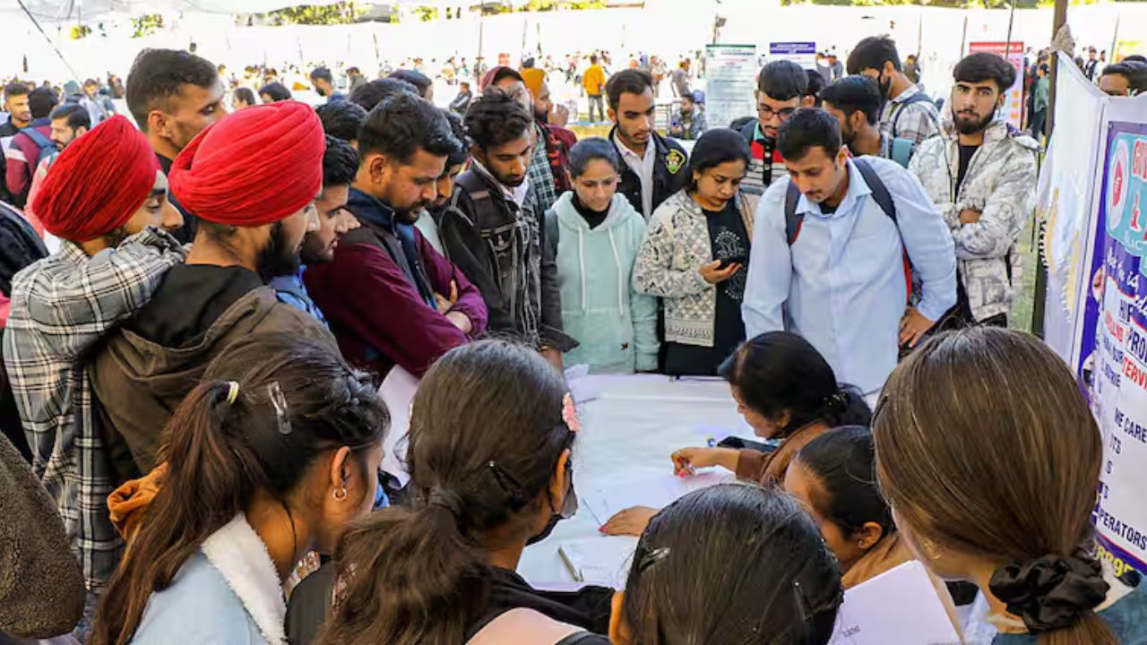 Amethi Job Fair: सुनहरा मौका, सैकड़ों युवाओं को मिलेगी नौकरी, कई कंपनियां लेंगी हिस्सा