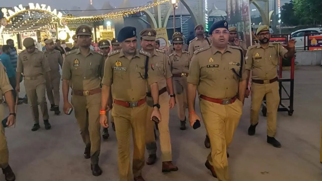 Gorakhpur News: गोरखपुर में पुलिस पिकेट्स;  त्योहारों के लिए बढ़ाई गई सुरक्षा