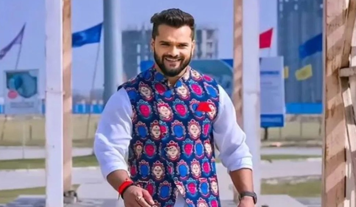 क्या Khesari Lal Yadav राजनीति में कदम रखेंगे? उन्होंने कहा- 'सेवा के लिए पद और प्रतिष्ठा की जरूरत नहीं है'