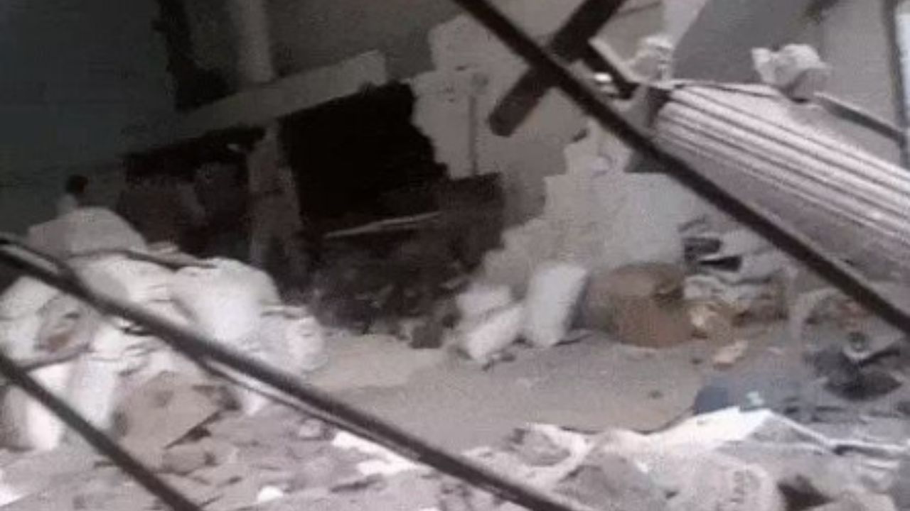 Gorakhpur News: सिलेंडर-बॉयलर विस्फोट ने छीनी जिंदगी! GIDA फैक्ट्री में नहीं थे सुरक्षा के पुख्ता इंतजाम