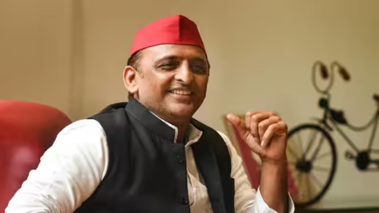 Akhilesh Yadav के 8 लाख रुपये के चालान पर सस्पेंस, सपा अध्यक्ष का BJP पर तंज