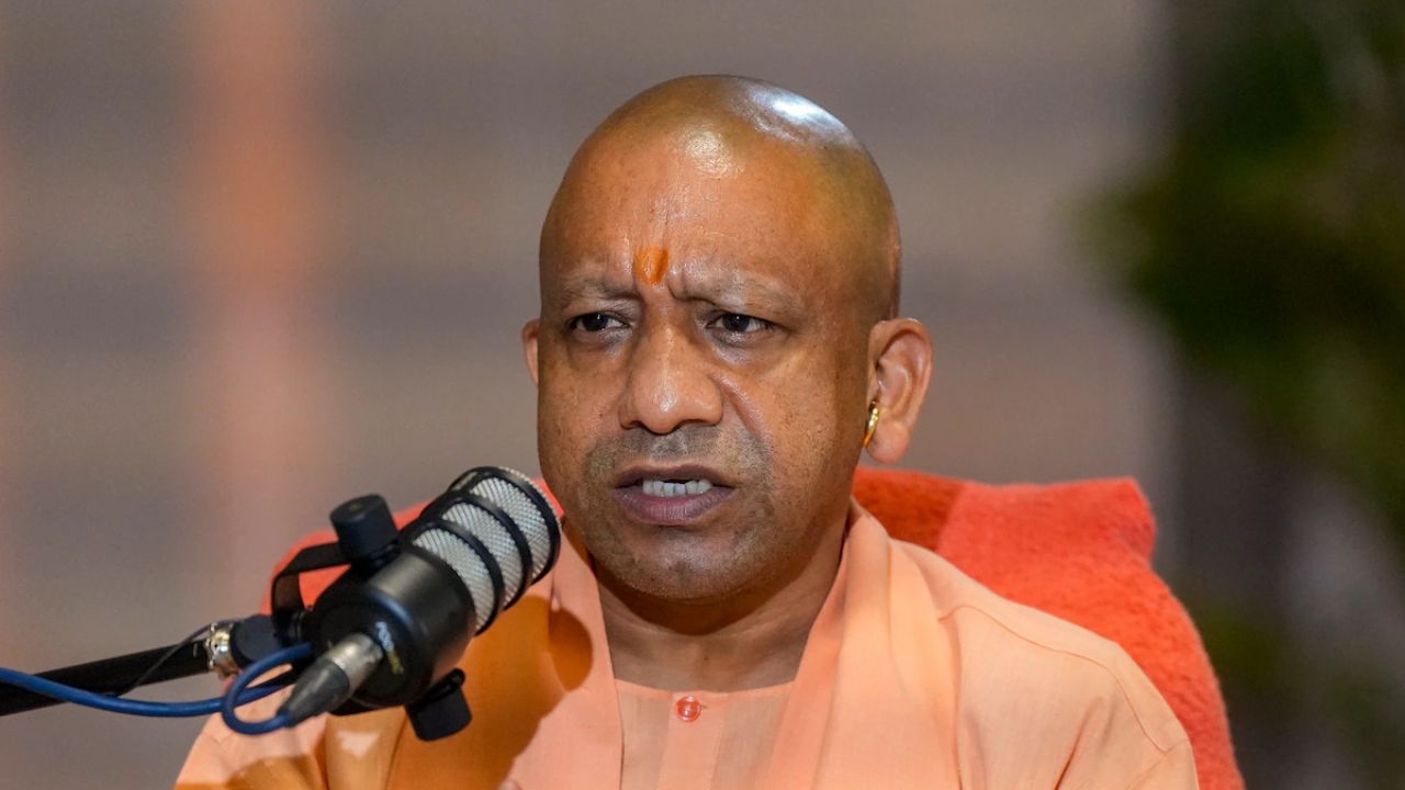 NCRB report: यूपी में 2023 में कोई बड़ा सांप्रदायिक दंगा नहीं, योगी सरकार की सख्त कानून-व्यवस्था ने देश को चौंकाया